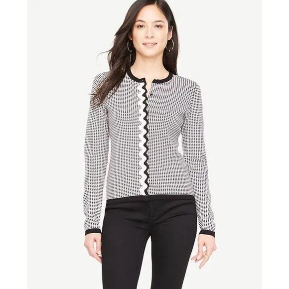 Ann Taylor Houndstooth Black and White Rick Rack Trim Cardigan - Picture 1 of 10
